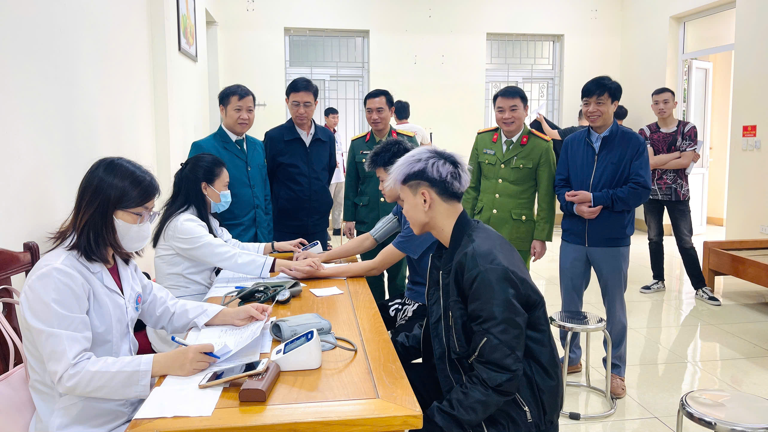 TRUNG TÂM Y TẾ KHU VỰC PHÚC YÊN TỔ CHỨC KHÁM SỨC KHỎE NGHĨA VỤ QUÂN SỰ NĂM 2026